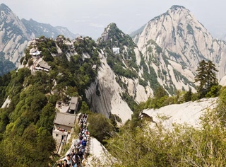 горы half dome. горы тысячи. Field with rock edge. гора тысячи ступеней - хуашань. вайб природа 2018.