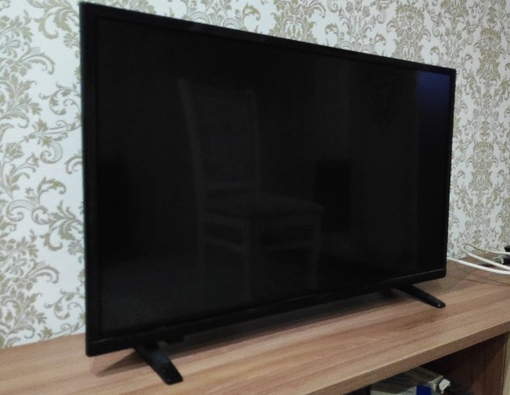 телевизор ясин 32 смарт тв. телевизор ясин led 32e7000. Yasin led40e8000. Skyworth 24e2000. телевизор yasin 32.